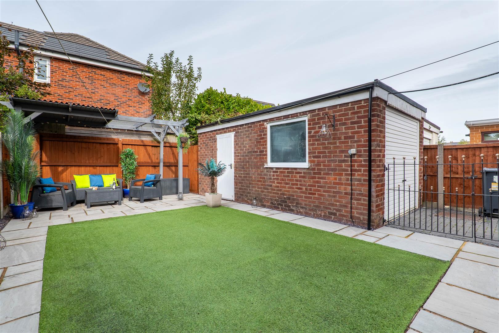 Langdale Avenue, Leyland